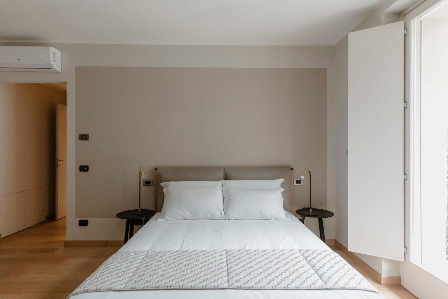 Parco Reala // Rural - Luxury - Rooms Corneliano d'Alba Pokoj fotografie